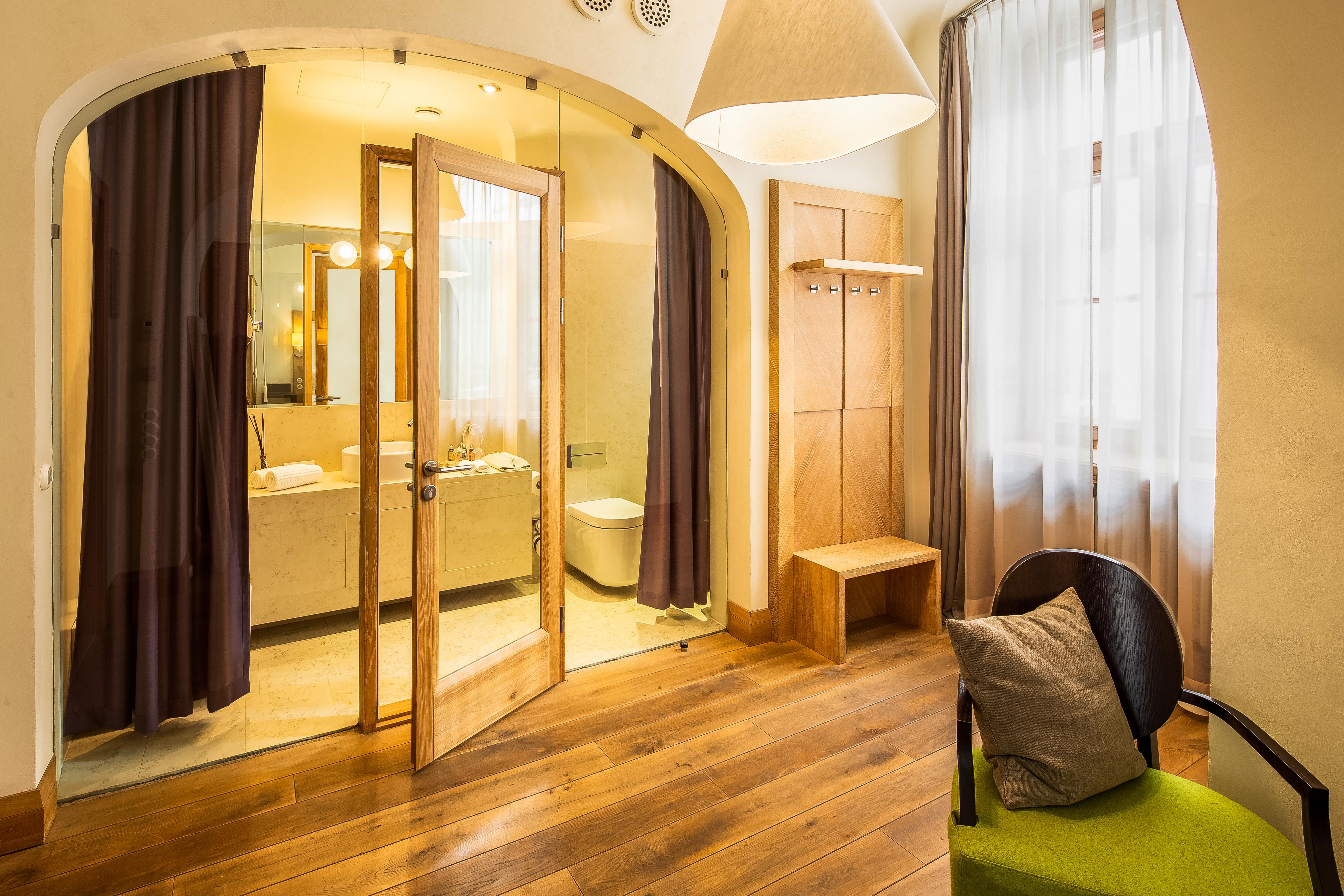 Dome Hotell 5*